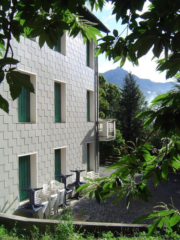 Appartements Les Pins Cierp Exterior foto