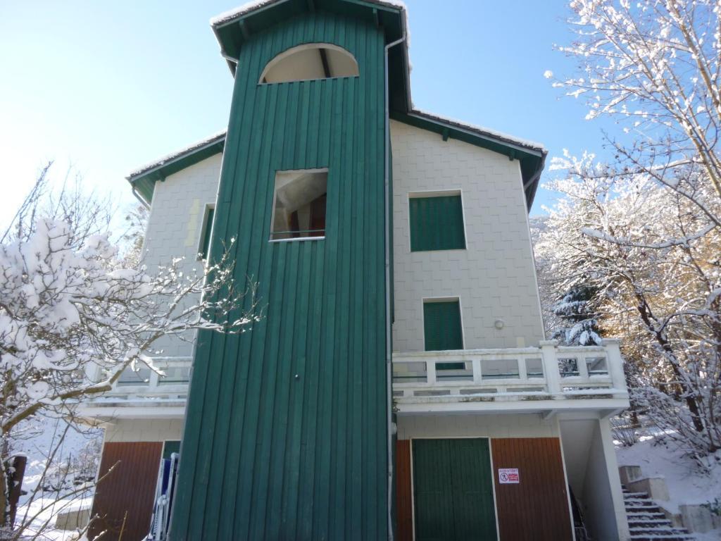 Appartements Les Pins Cierp Exterior foto