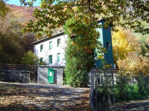 Appartements Les Pins Cierp Exterior foto